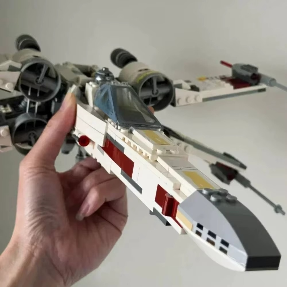Construction Playset, Battle Plane Building Blocks Sets Compatible With Legoed Particles Suitable For Christmas Gifts 75218