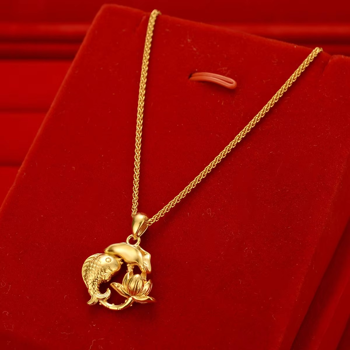 AU999 Gold Hollow Necklace Pendant Rich Koi Necklace 24K Real Gold Retro Fragrance Goldfish Women's Pendant
