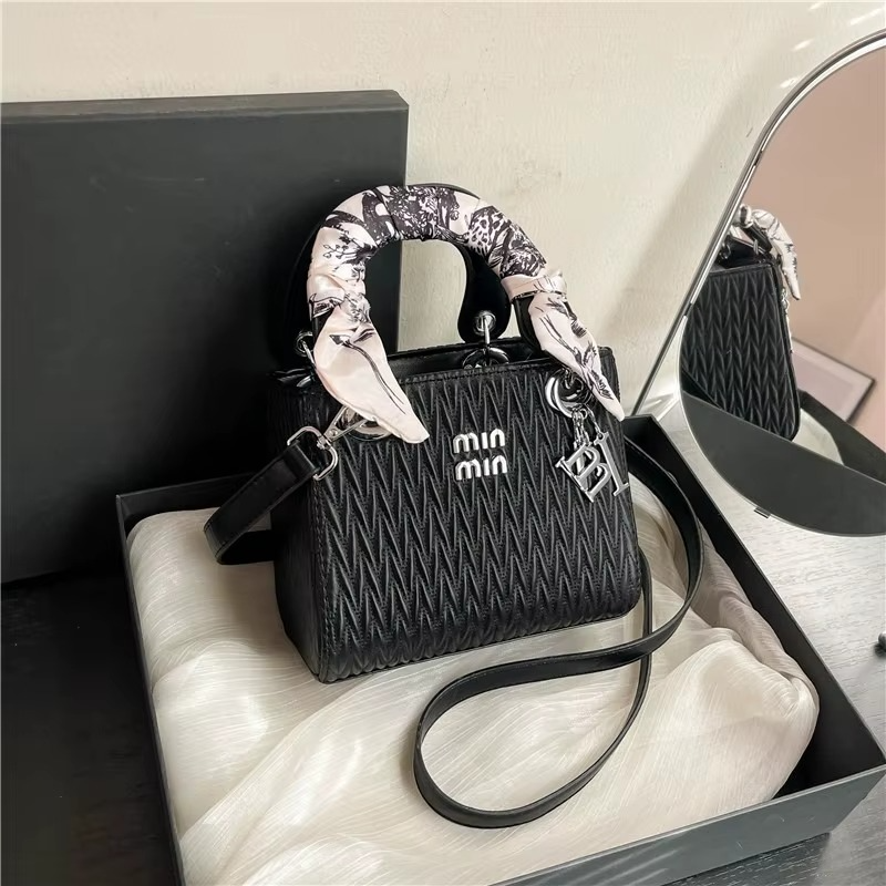 Luxury Textured Lady Dior Bag 2025 New Collection Fashionable Elegant Shoulder Bag Crossbody Small Square Bag