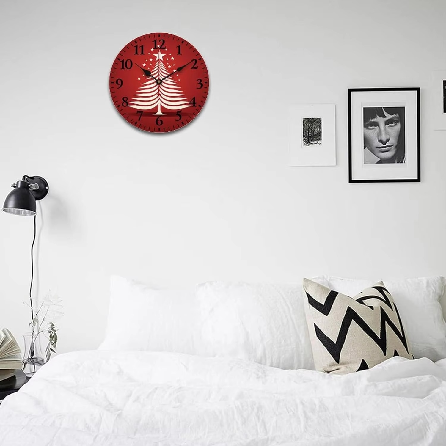 10 inch Wall Clock Christmas Tree Red Star Clean Simple Home Decor Clock Battery Operated Arabic Numeral Snow Holiday