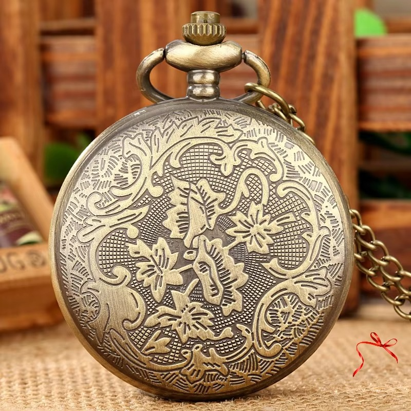 Vintage Diamond Dragonfly Pocket Watch Men's and Women's Fashion Anime Quartz Pendant Watch Children's Holiday Gifts