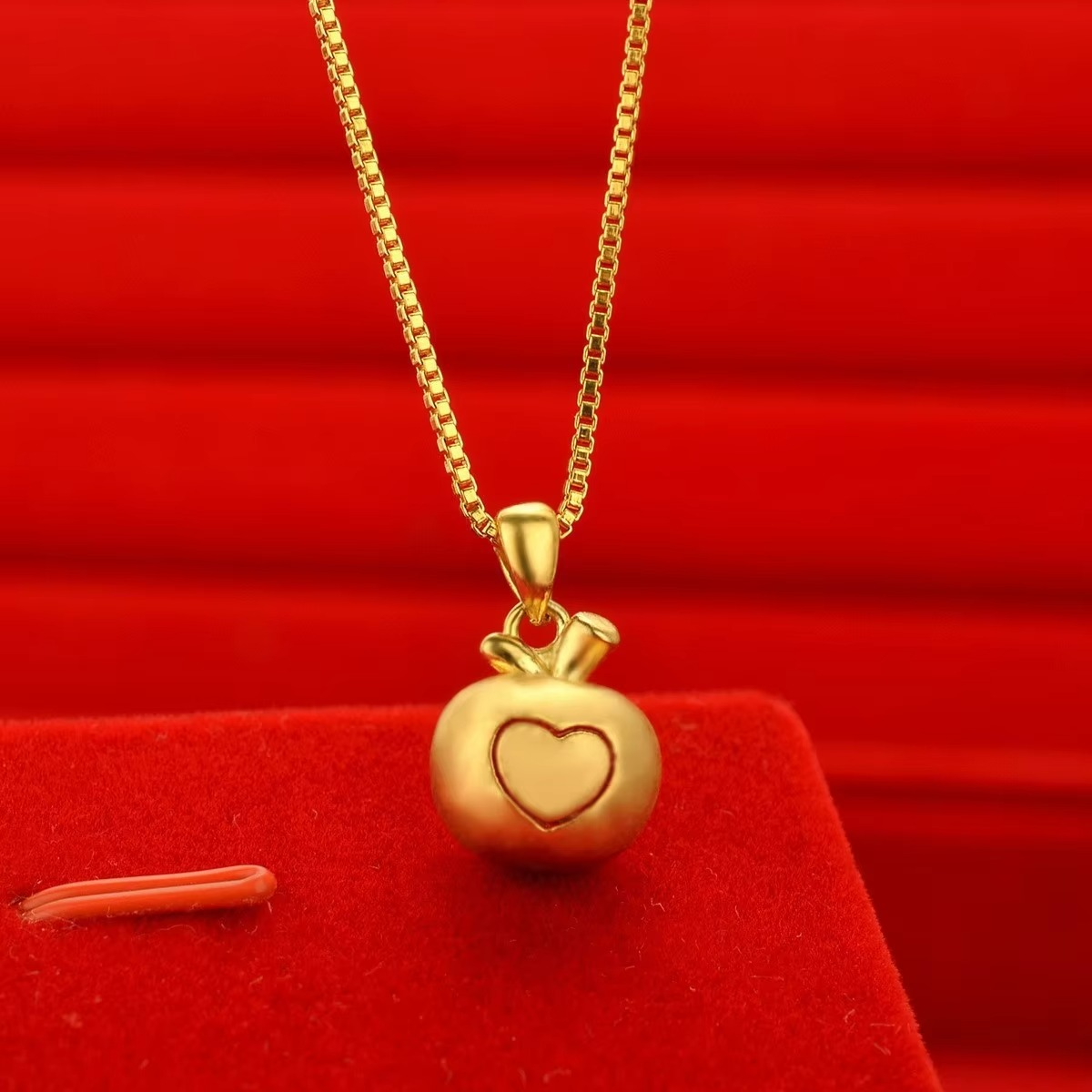 high quality Gold 9999 Apple Pendant 24k Real Gold Christmas Eve Love Pendant Necklace to send girlfriend Christmas giftAU750