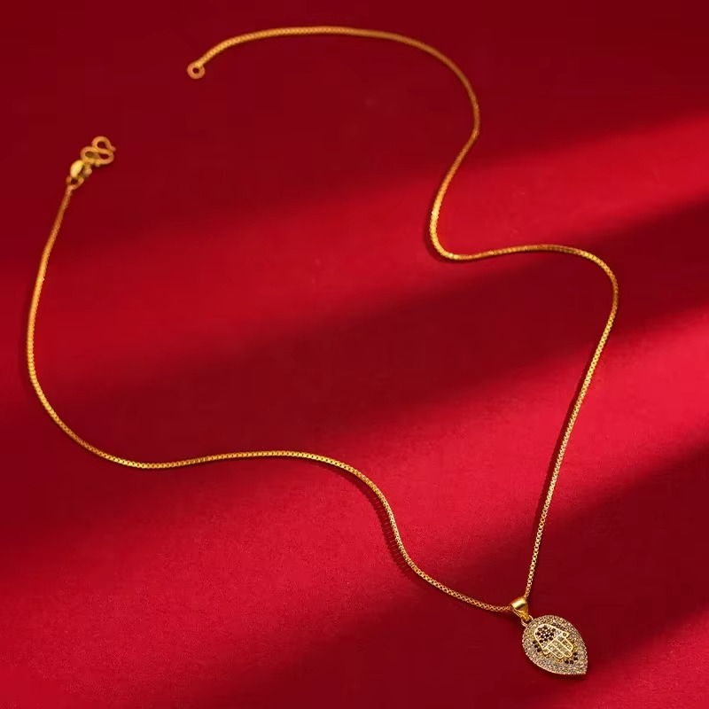 24K 9999 Pure Gold Yellow Gold Women's Necklace Following European and American Fashion, Micro - inlaid Full - diamond Leaf Pend