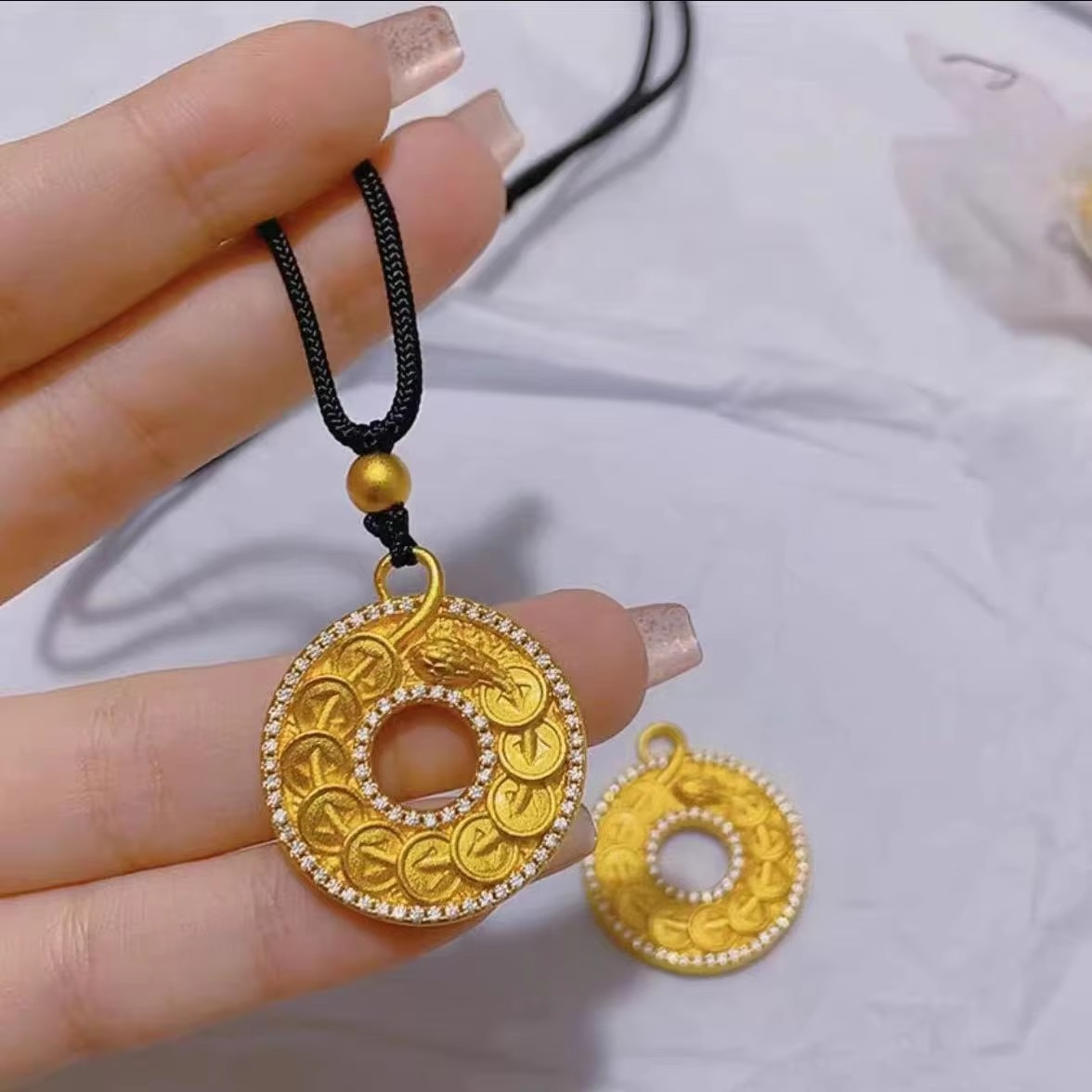 9999 24K real gold point diamond Ruyi peace buckle pendant vintage disk necklace men's and women's temperament sweater chain