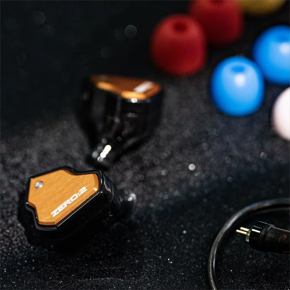 7Hz x Crinacle Zero 2, best budget IEM 2025, audiophile IEM under $50, gaming earbuds with soundstage, Crinacle tuned earbuds, 10mm dynamic driver IEM, wired earbuds for music, high-fidelity earphones, OFC cable IEM, detachable cable IEM