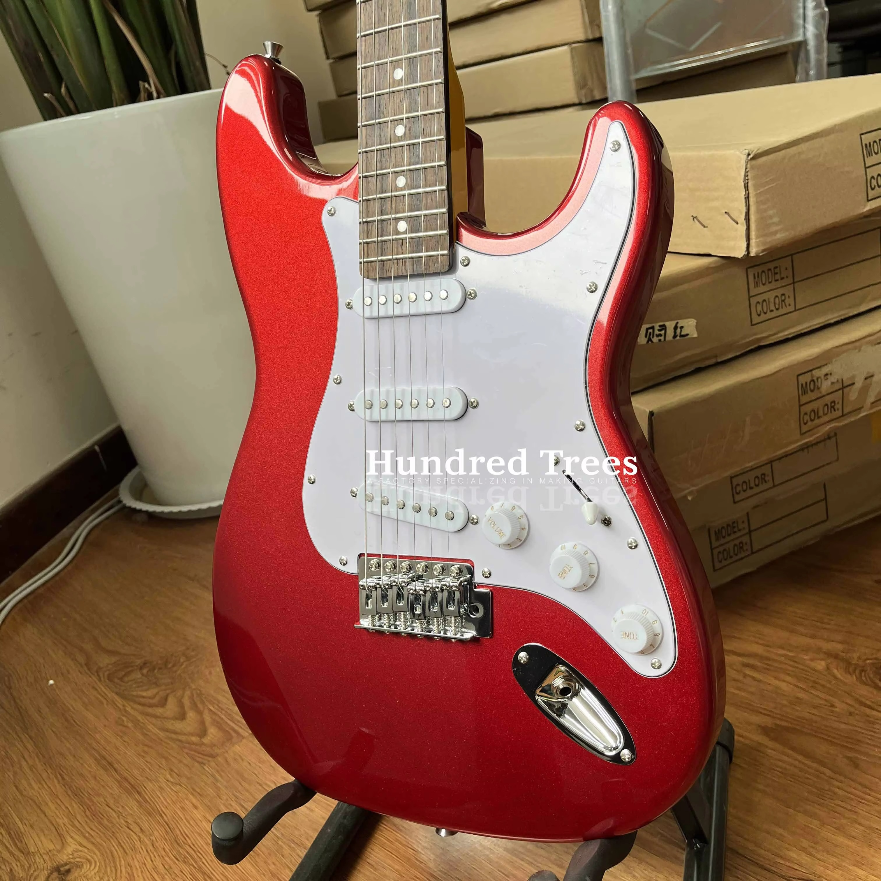 ST Electric Guitar - Red Mahogany body - Rosewood fingerboard - SSS pickups - Free shipping
